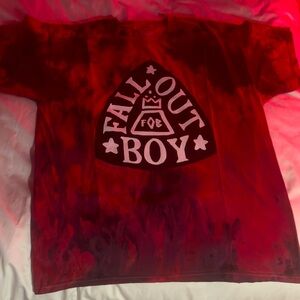 NWOT FALL OUT BOY CONCERT T 
SZ L